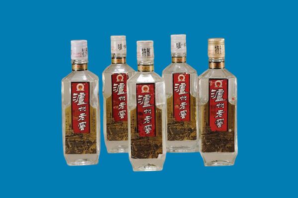 范县回收泸州老窖.jpg